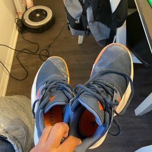 Adidas court jam tennis sneakers